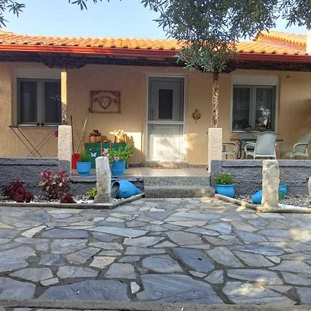 Ferienwohnung Housebutterfly Toroni Exterior foto