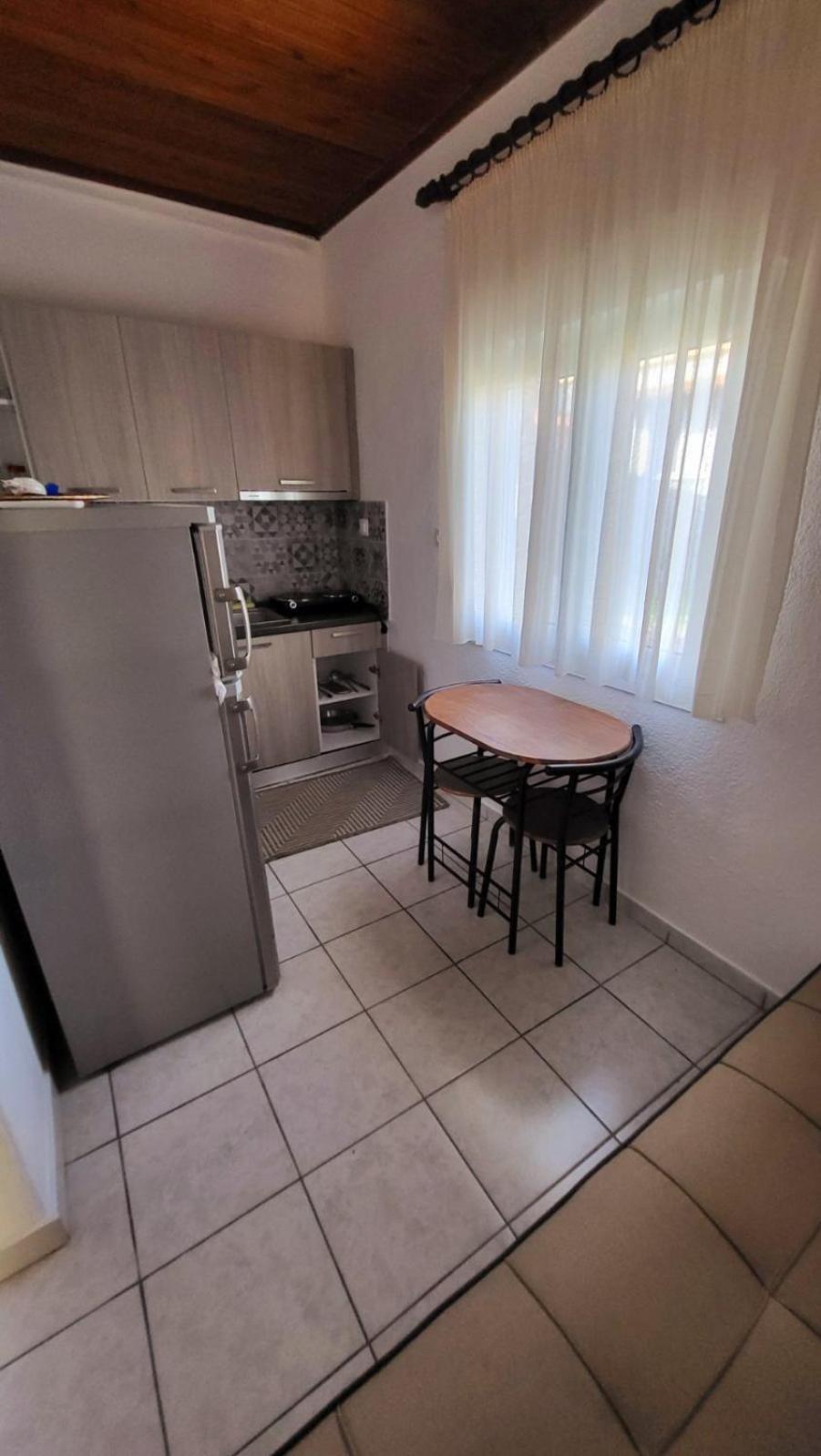 Ferienwohnung Housebutterfly Toroni Zimmer foto