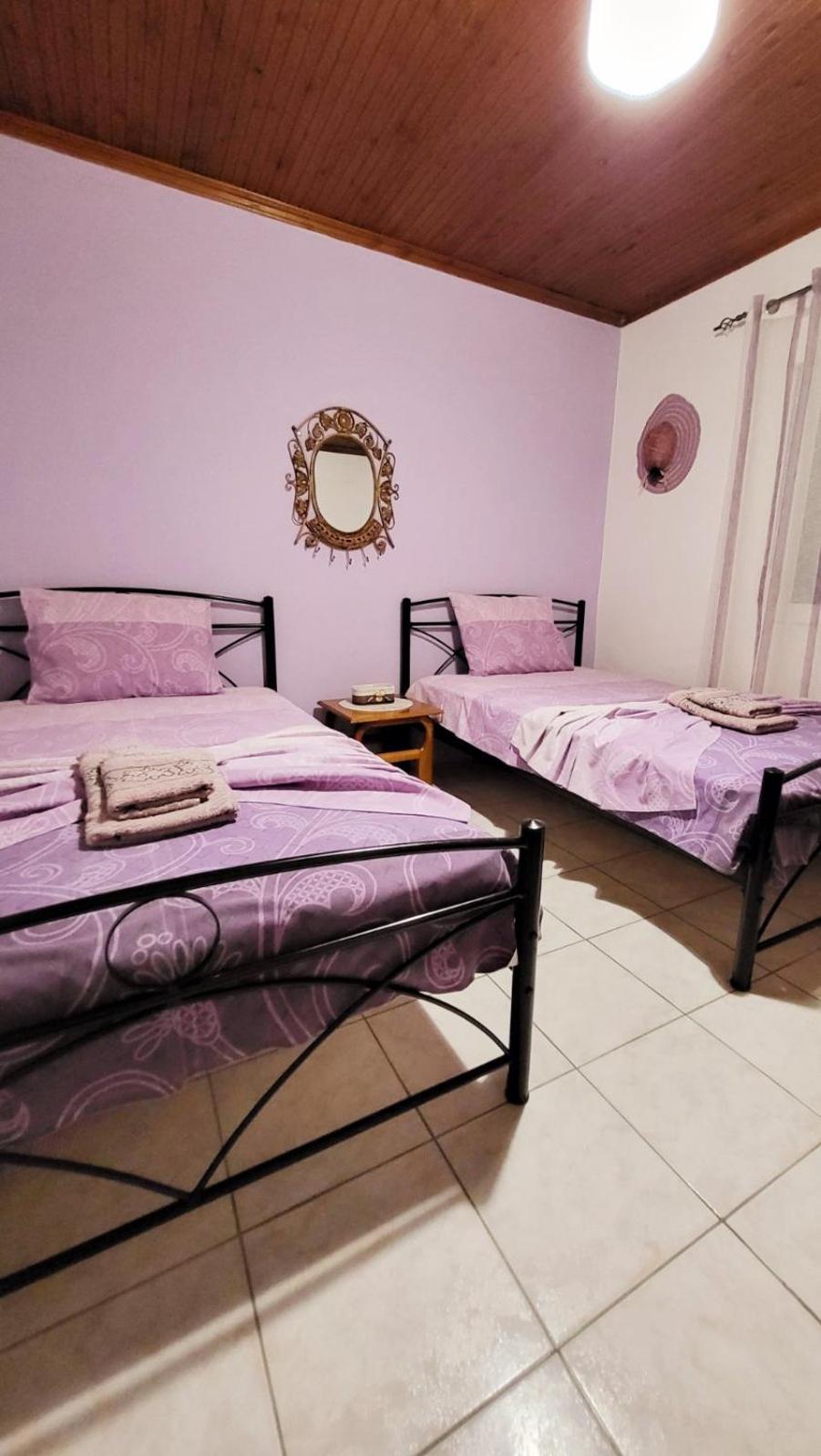 Ferienwohnung Housebutterfly Toroni Zimmer foto
